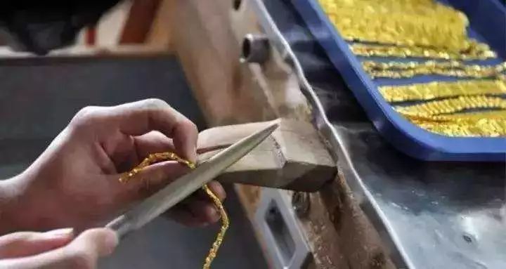 黃金回收一般扣多少損耗_黃金回收損耗怎么扣_回收黃金損耗怎么計算公式