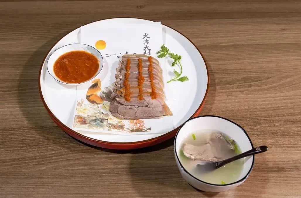茅山景區石磨豆腐村葛仙湖公園伏熱花海_句容旅游攻略一日游_春來鎮江句容踏春祈福線路
