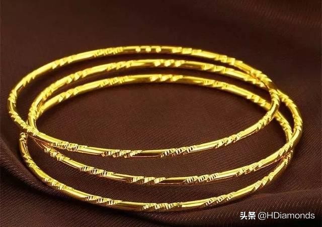 黃金首飾回收價格品牌因素_黃金回收價格與品牌有關(guān)系嗎_回收老黃金首飾